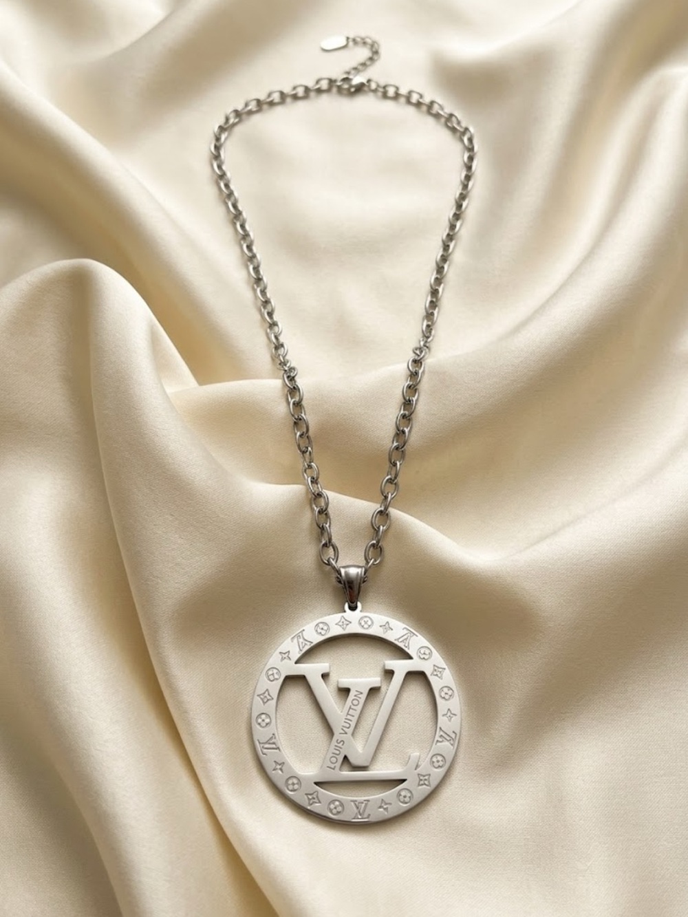 Silver LV Circle Monogram Pendant Necklace